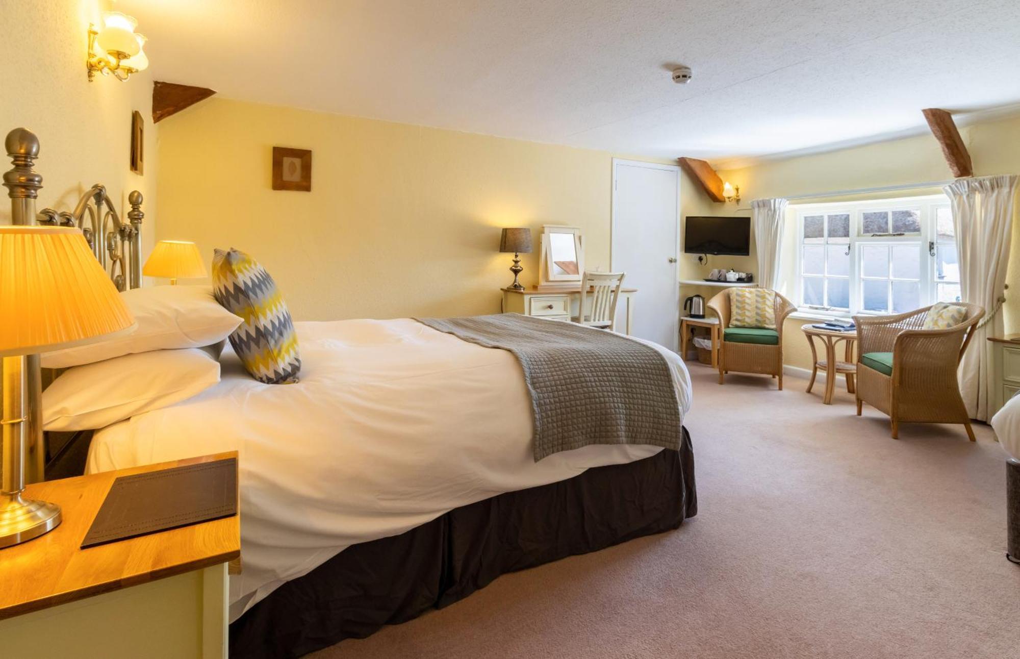 New Inn Crediton Room photo
