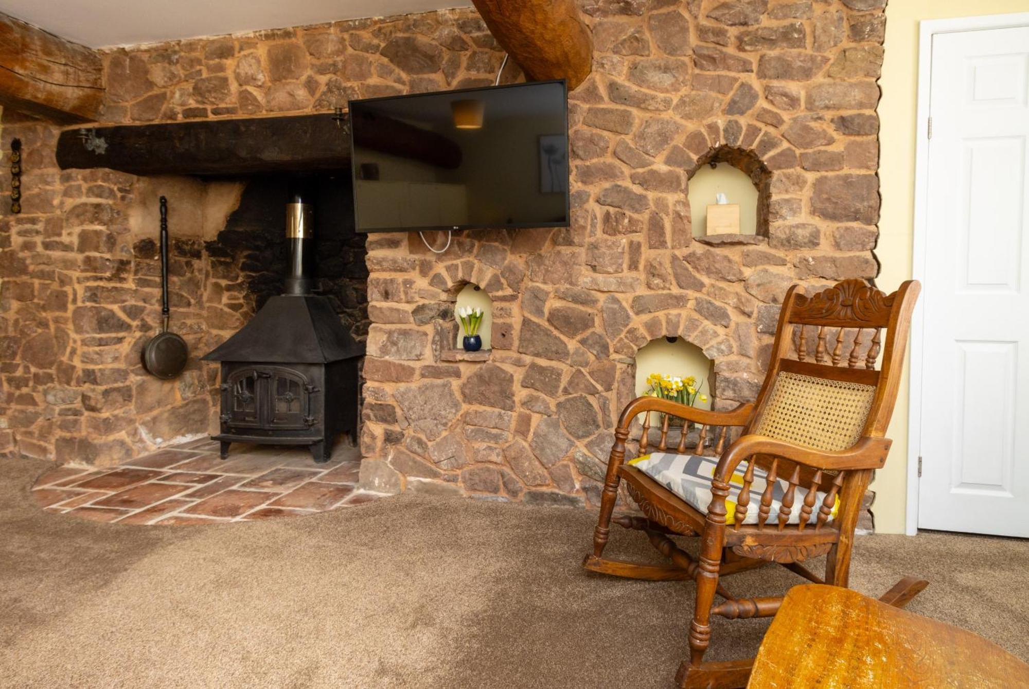 New Inn Crediton Room photo